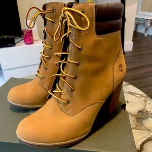 Timberland heeled boots